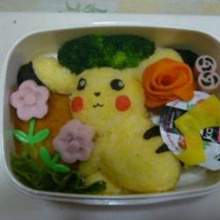 ピカチュウとお花のお弁当